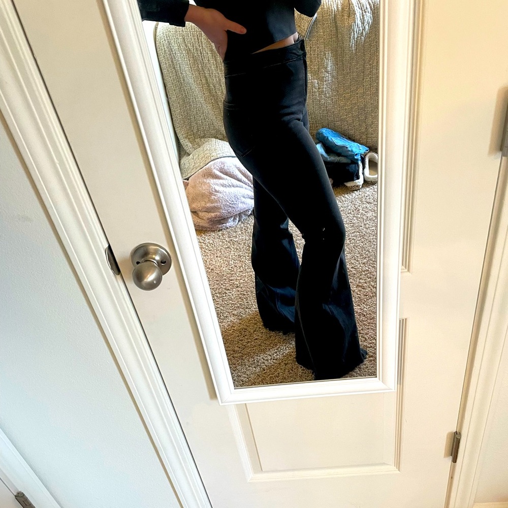 Size 27 Black KanCan Flare Jeans